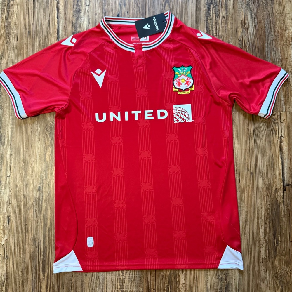 NWT Macron Wrexham AFC Jersey Men Large Red Home FUTBOL Soccer United New